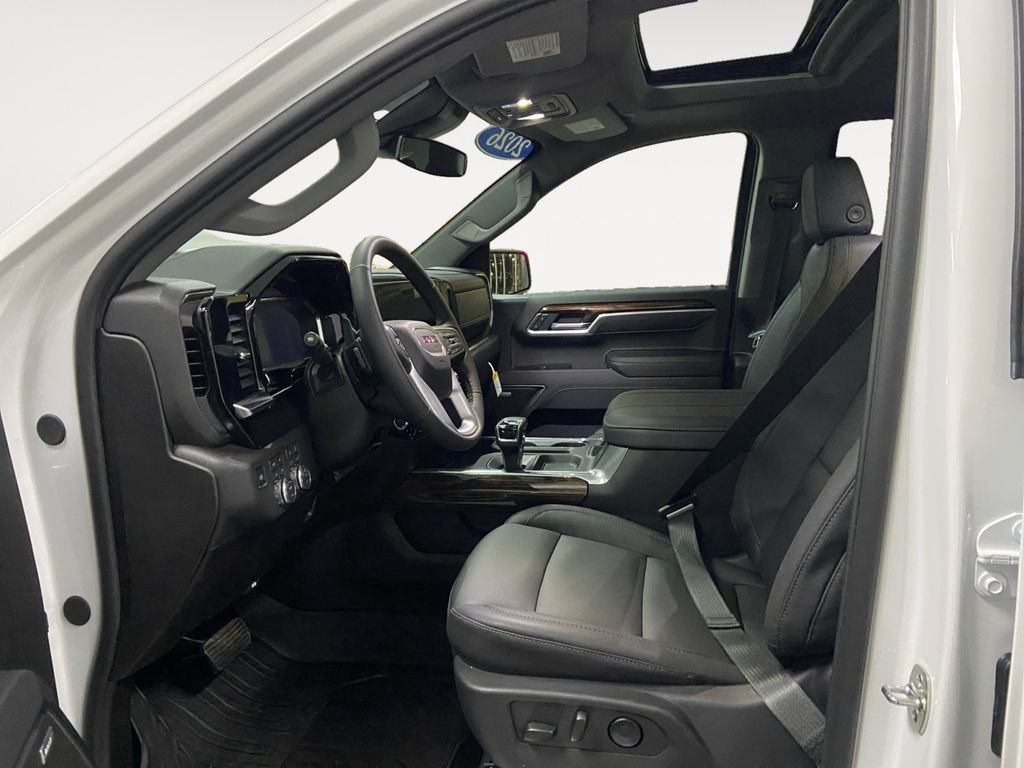 New 2026 GMC Sierra 1500 Elevation w/ Elevation Premium Package AWD/4WD image 9
