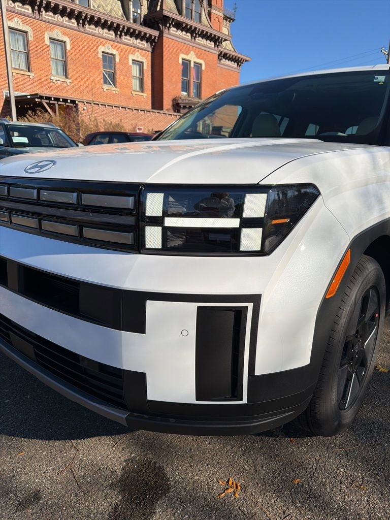 New 2026 Hyundai Santa Fe SE image 9