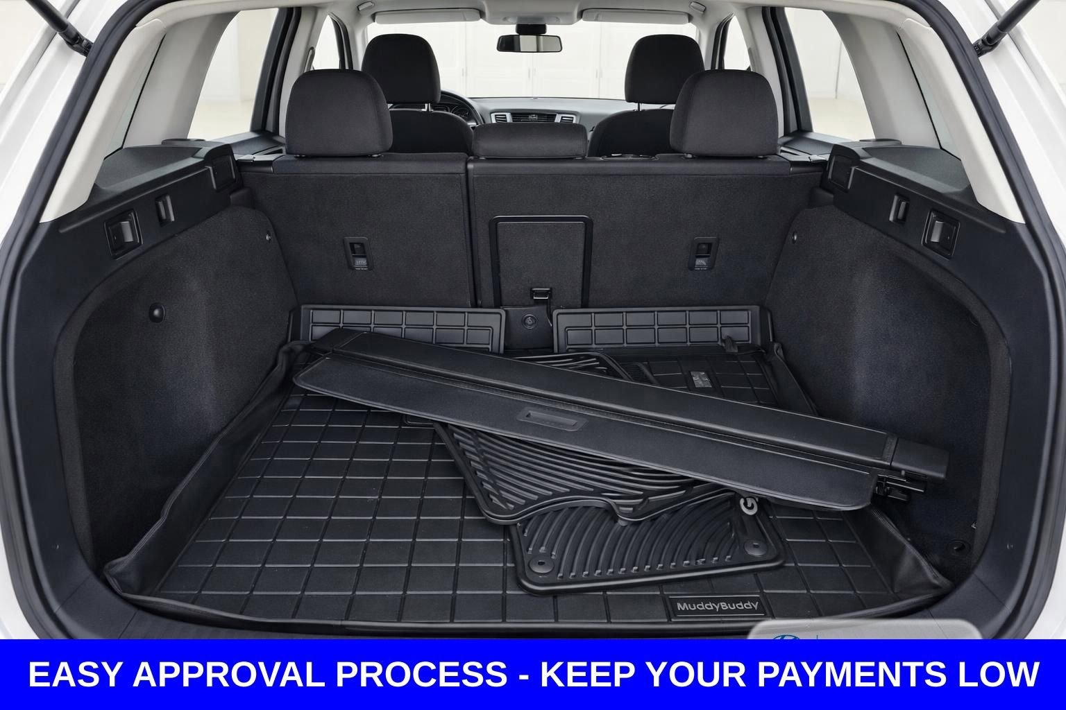 Used 2017 Volkswagen Golf S image 19