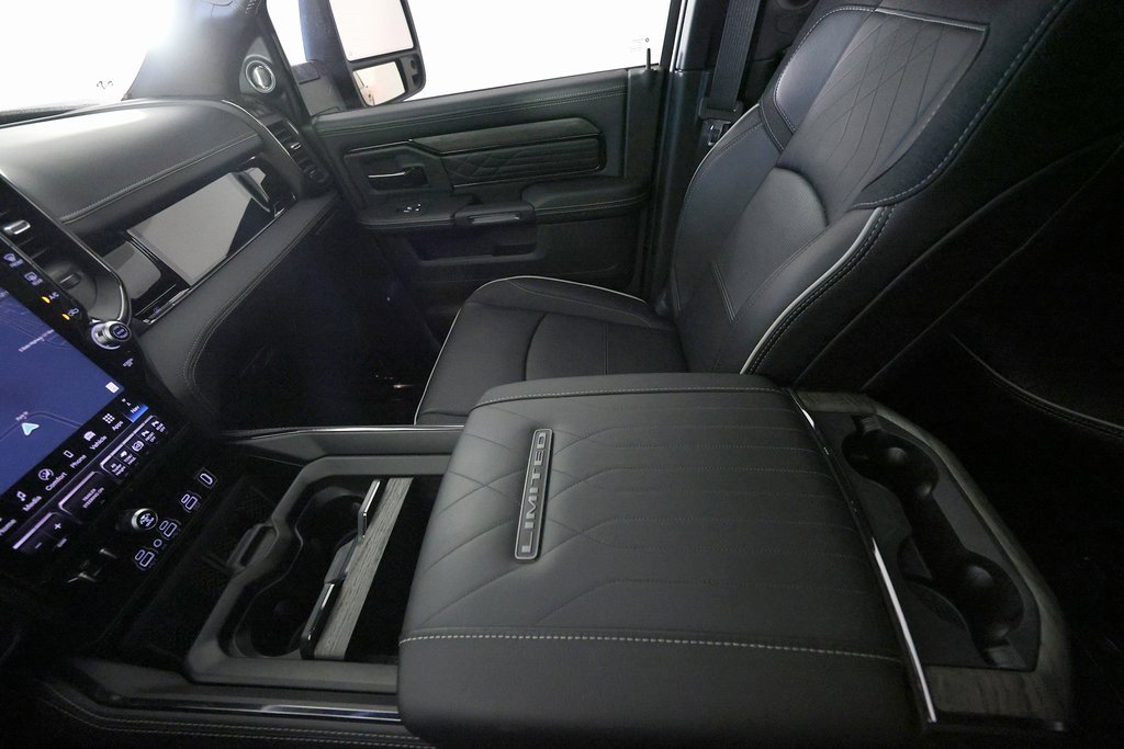 Used 2025 RAM 2500 Limited image 37