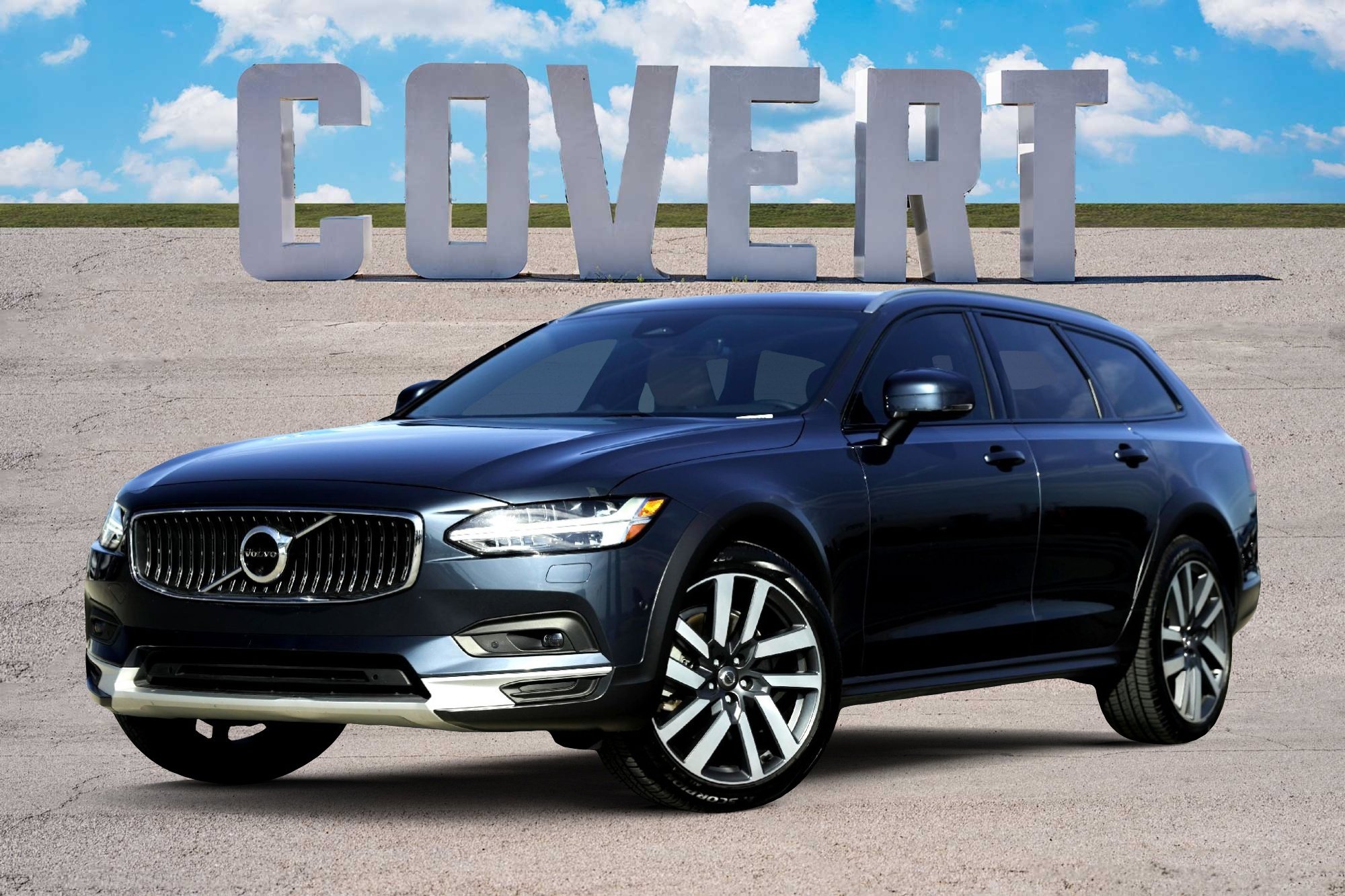 Used 2023 Volvo V90 B6 Cross Country Ultimate image 1