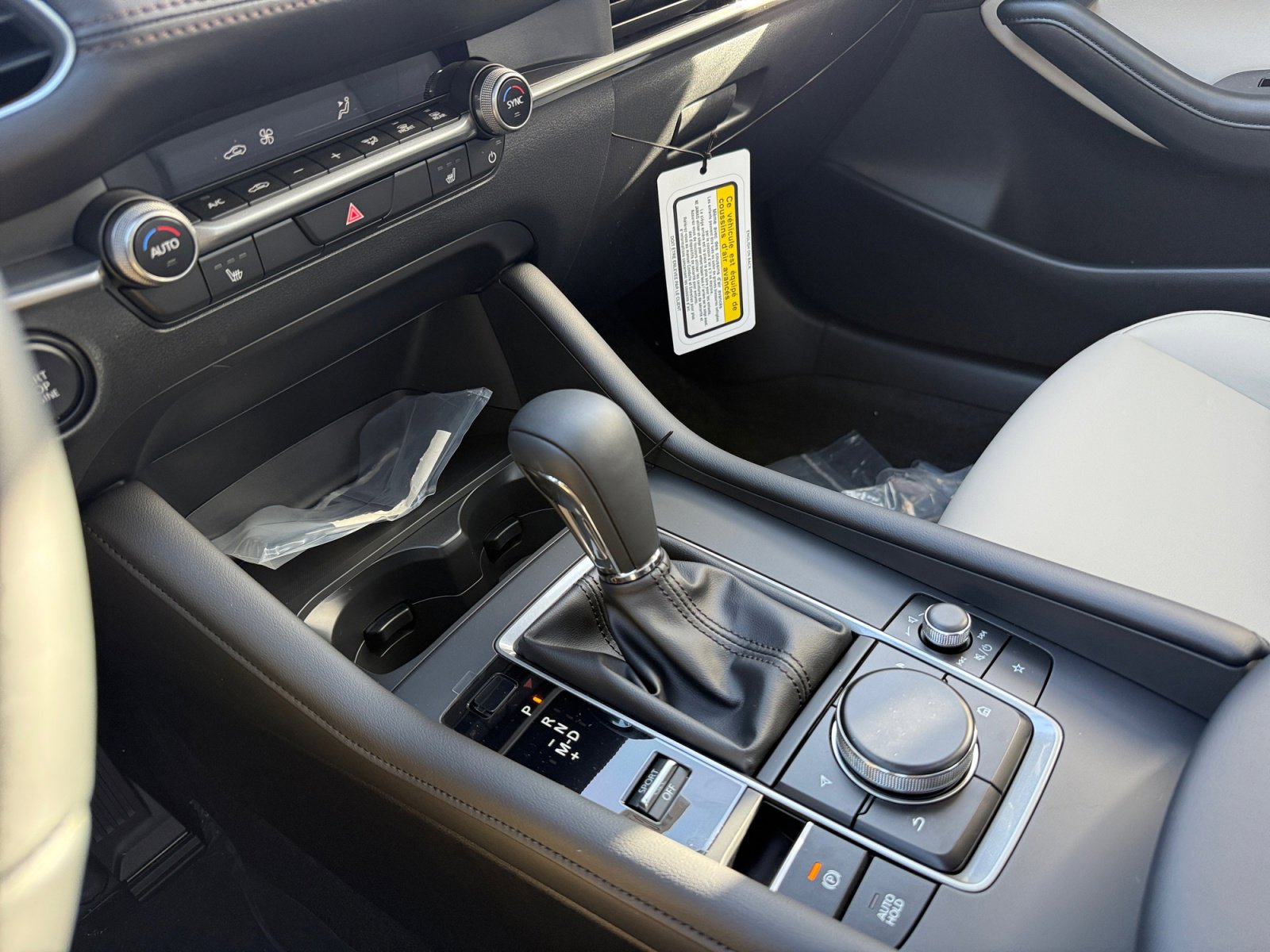 New 2026 MAZDA MAZDA3 2.5 S Preferred image 13