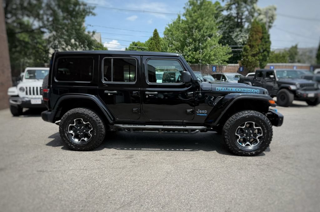 Used 2021 Jeep Wrangler Unlimited Rubicon 4xe w/ Steel Bumper Group AWD/4WD image 4