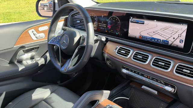 Certified 2025 Mercedes-Benz GLE 350 4MATIC image 15