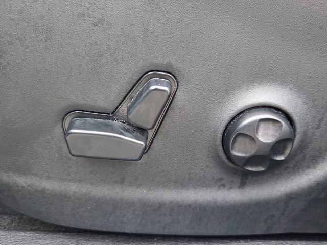 Used 2020 Jeep Cherokee Limited image 21