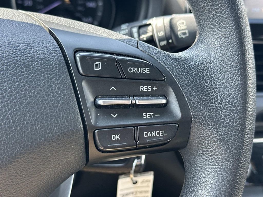 Used 2019 Hyundai Elantra GT FWD image 23