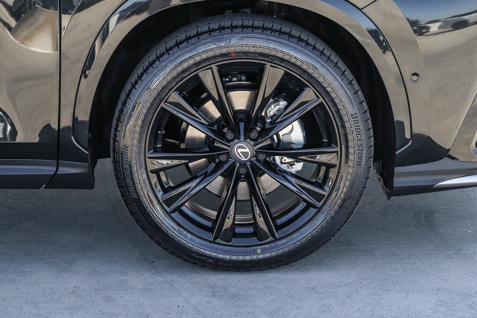 New 2026 Lexus NX 350h F Sport AWD/4WD image 9