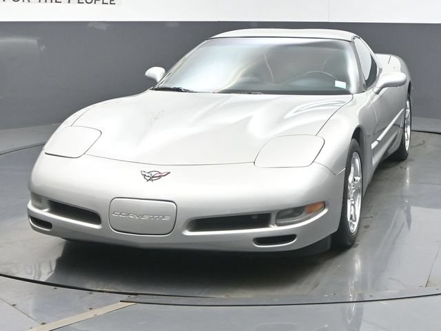 Used 2004 Chevrolet Corvette Coupe RWD image 7