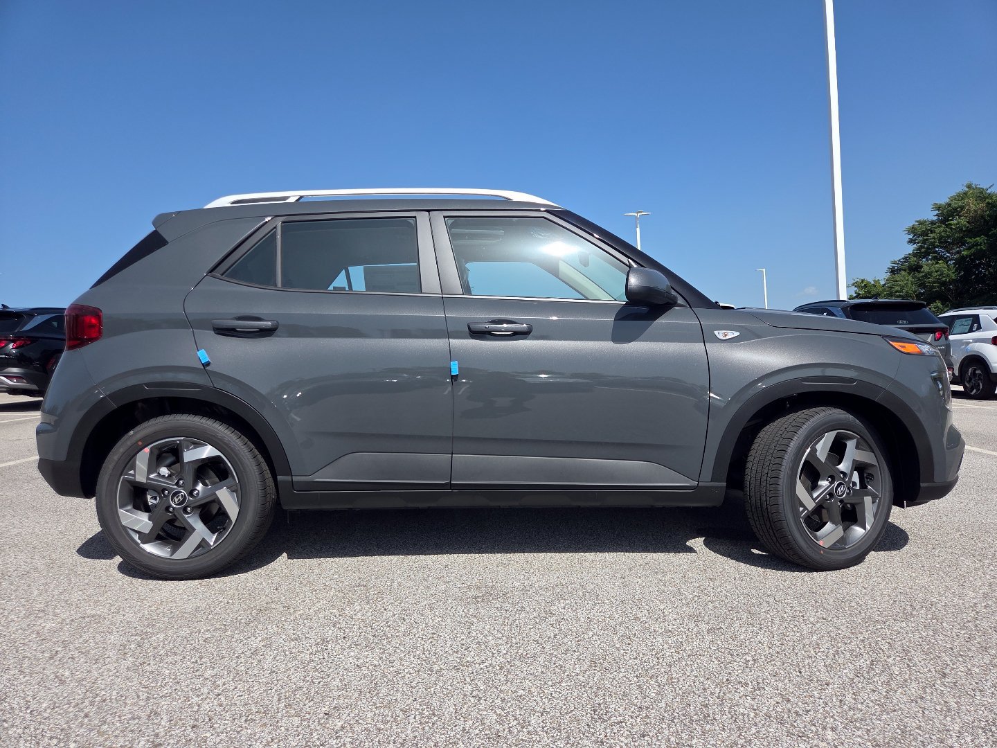 New 2026 Hyundai Venue SEL FWD image 21