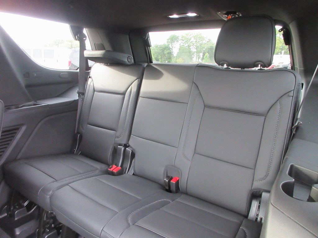 New 2026 GMC Yukon Denali w/ Denali Reserve Package image 14