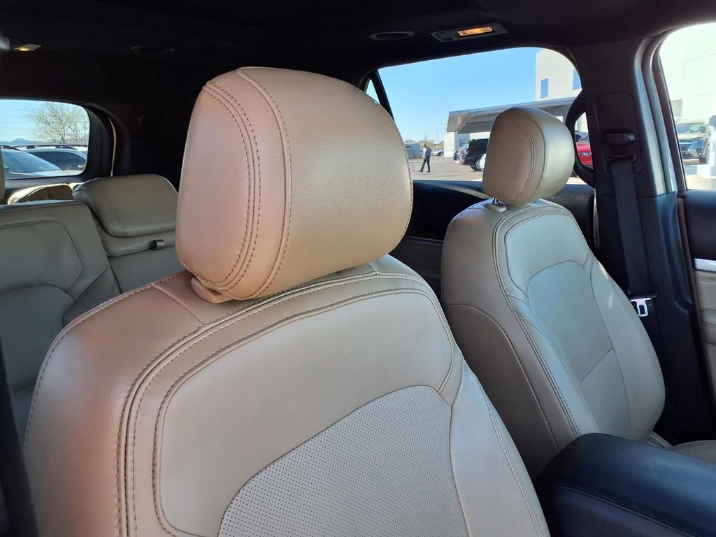 Used 2017 Ford Explorer Limited w/ Equipment Group 301A image 20