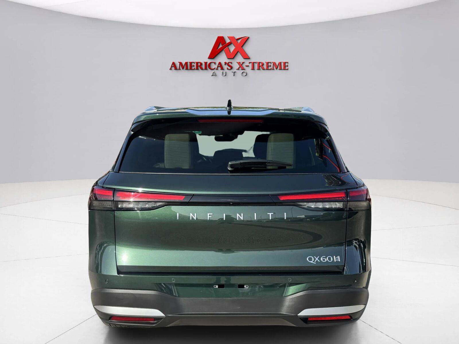 Used 2026 INFINITI QX60 Luxe AWD/4WD image 5