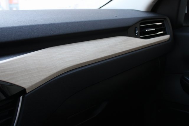 Used 2022 Ford Escape Titanium w/ Titanium Elite Package image 20