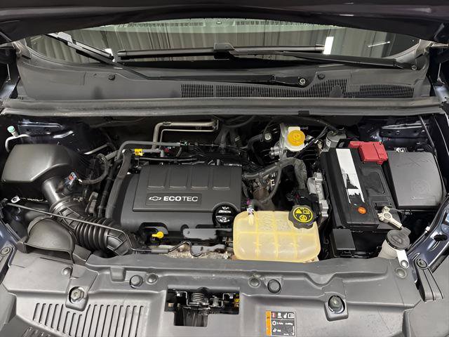 Used 2018 Chevrolet Trax LS image 25