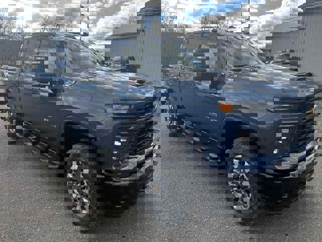 New 2026 Chevrolet Silverado 2500 Custom image 2