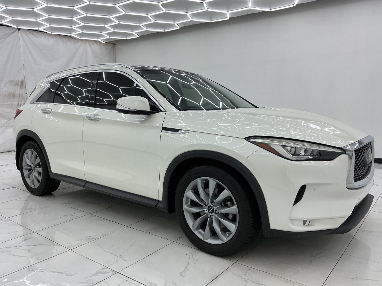 Used 2020 INFINITI QX50 Essential w/ Convenience Package FWD image 7