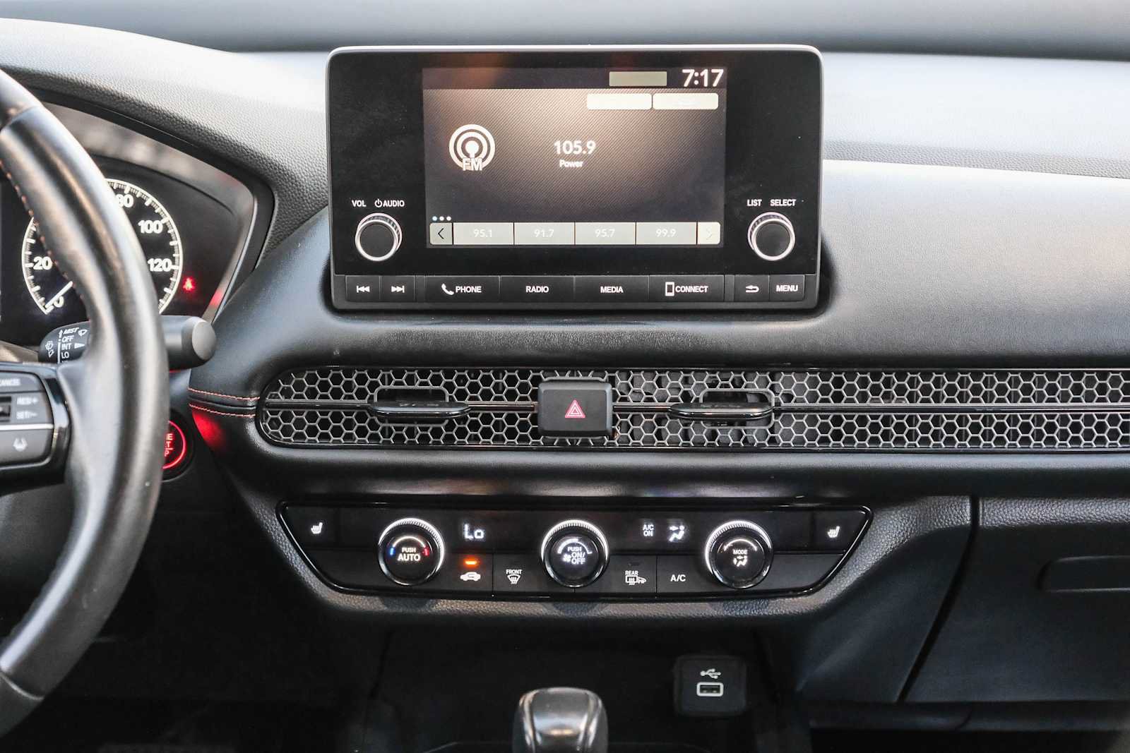 Used 2024 Honda HR-V Sport image 16
