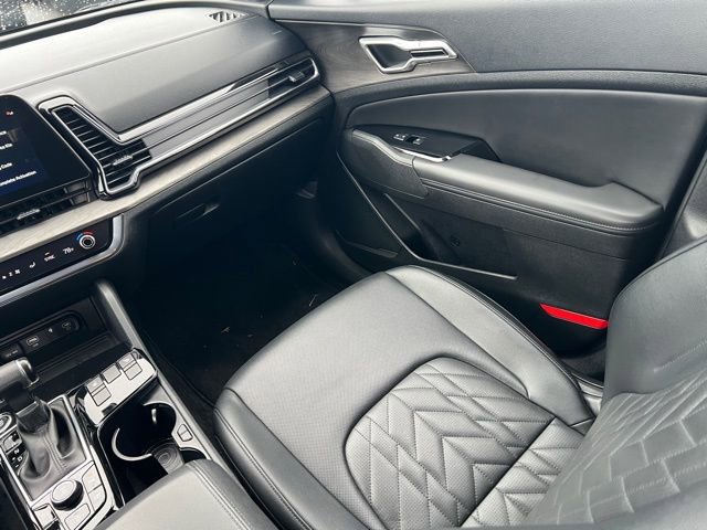 Certified 2023 Kia Sportage X-Line image 13