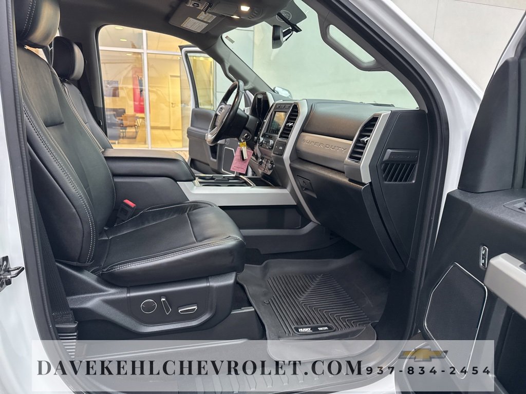 Used 2019 Ford F250 Lariat w/ Chrome Package image 26