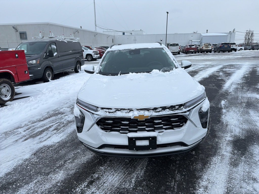 New 2026 Chevrolet Trax LT w/ Driver Confidence Package image 3