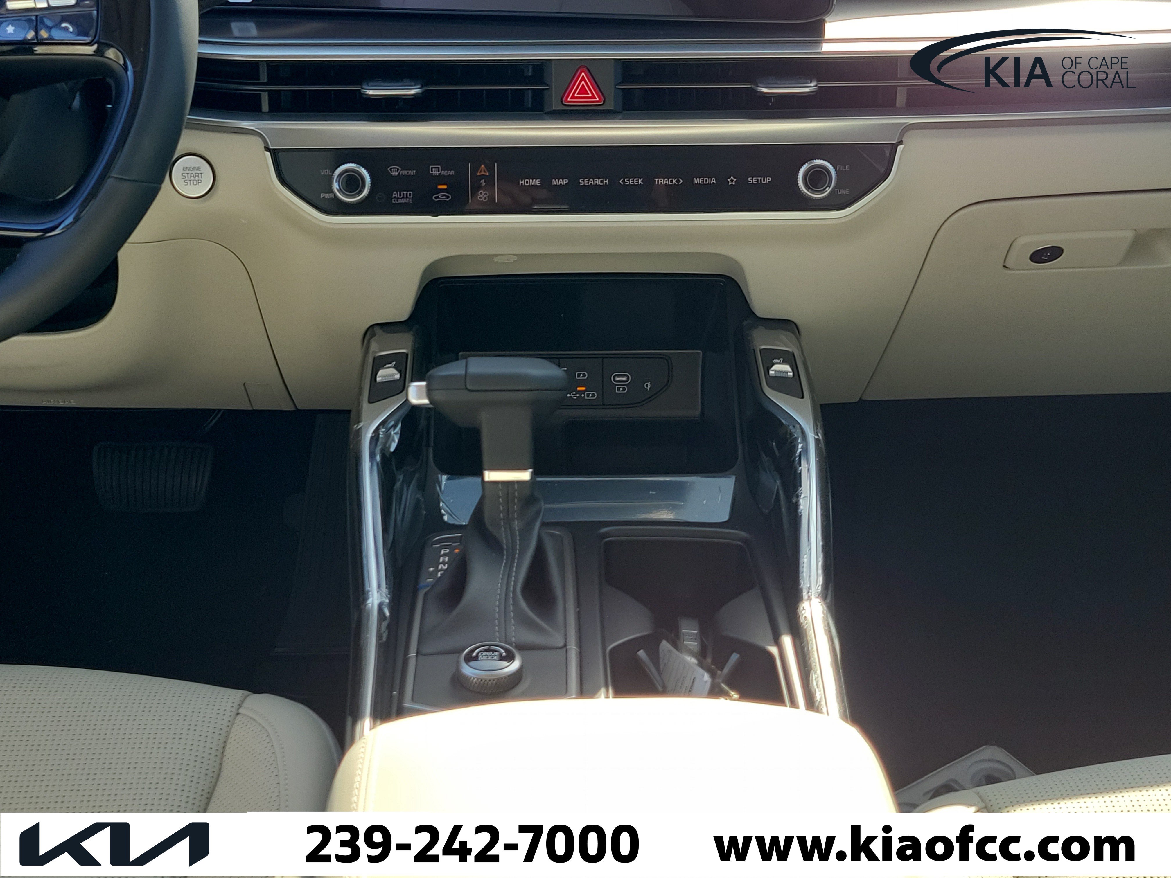 New 2026 Kia Sorento S w/ S Panoramic Sunroof Package FWD image 18