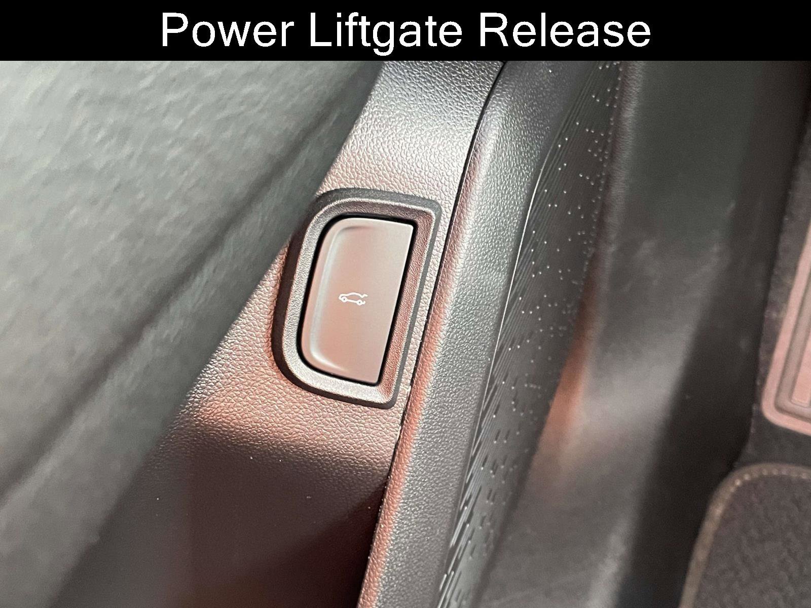 Used 2026 GMC Terrain Denali image 24