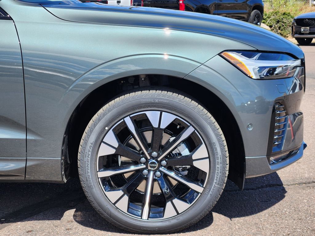 New 2026 Volvo XC60 B5 Plus w/ Protection Package Premier image 29