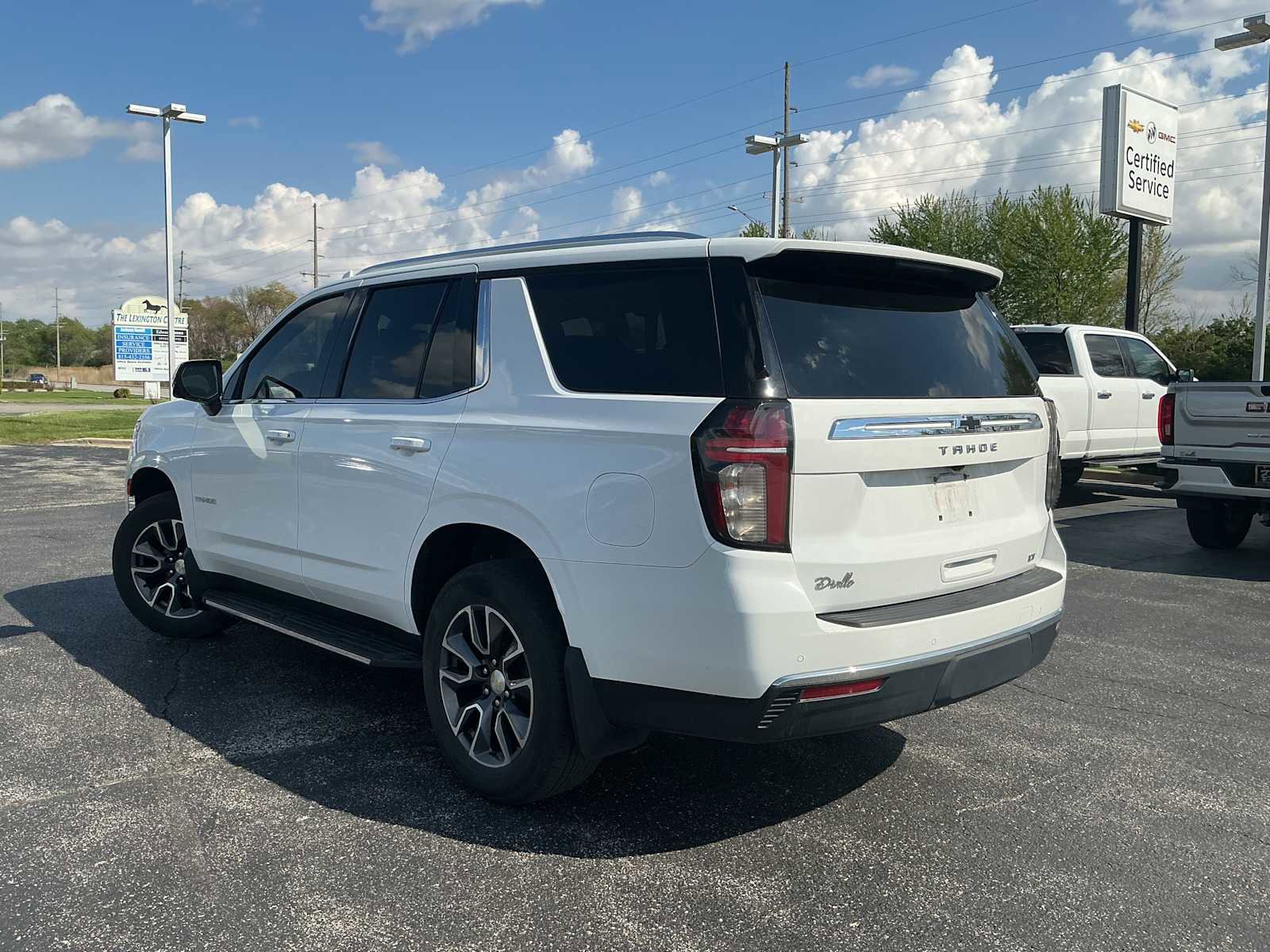 Used 2021 Chevrolet Tahoe LT w/ LT Signature Package AWD/4WD image 5