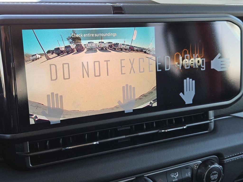 New 2025 Jeep Wrangler Unlimited Rubicon w/ Safety Group image 12