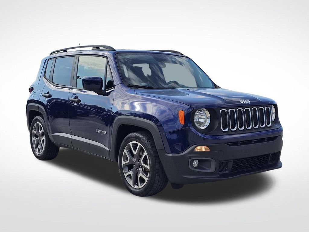 Used 2017 Jeep Renegade Latitude FWD image 1