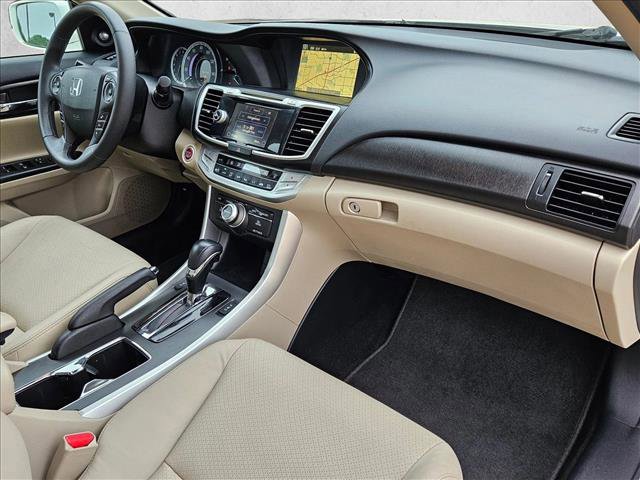 Used 2013 Honda Accord Touring image 23