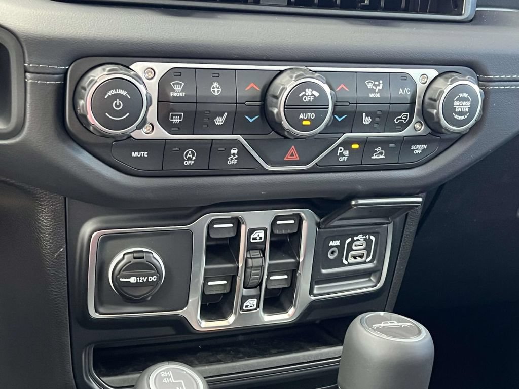 New 2026 Jeep Gladiator Sport AWD/4WD image 21