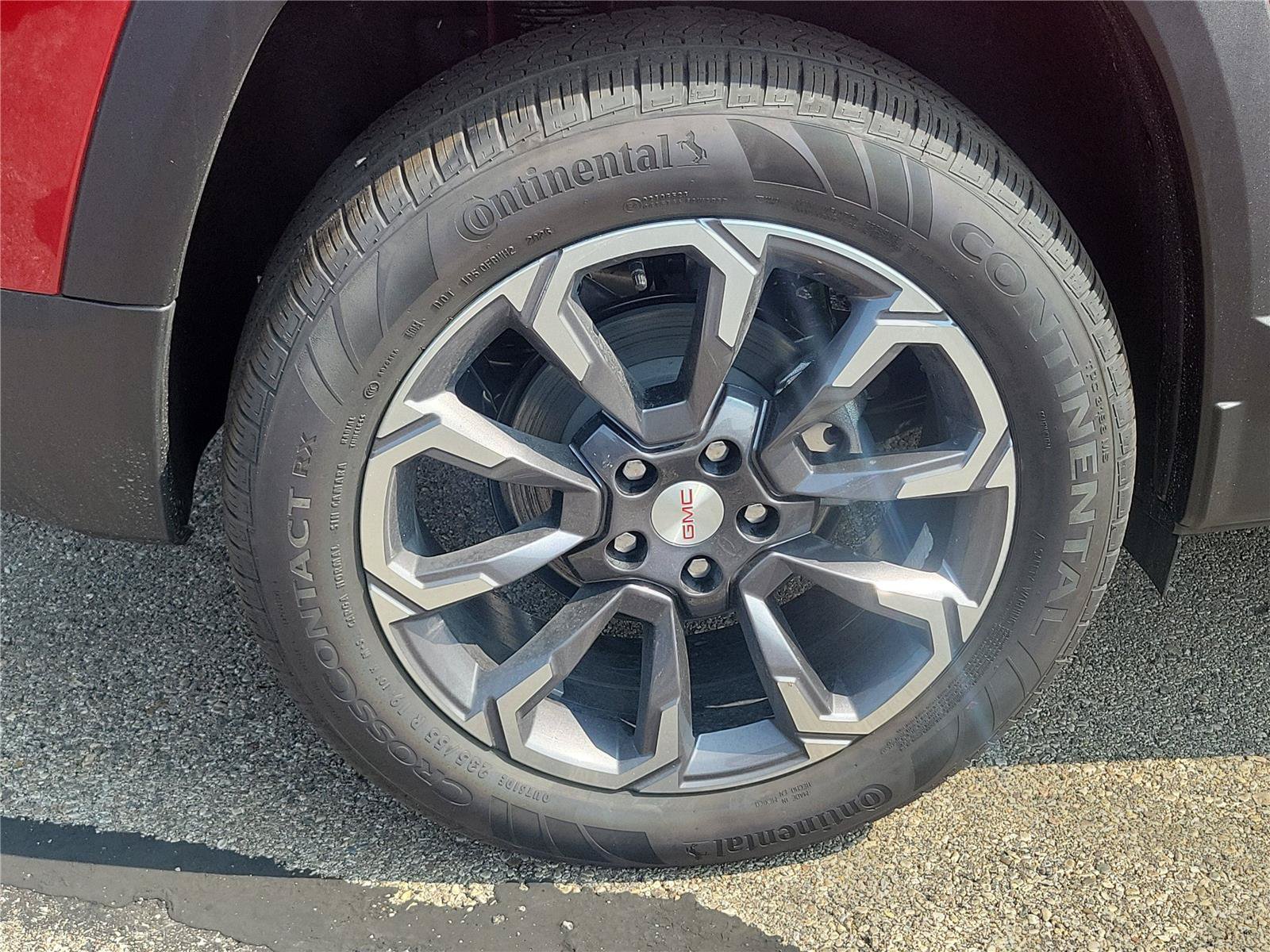 New 2027 GMC Terrain Elevation w/ Elevation Premium Package FWD image 5