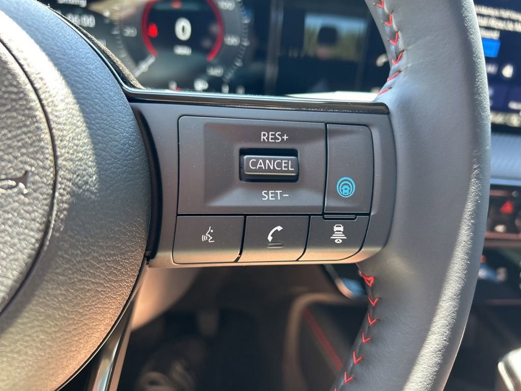 New 2026 Nissan Kicks SR w/ SR Premium Package FWD image 27
