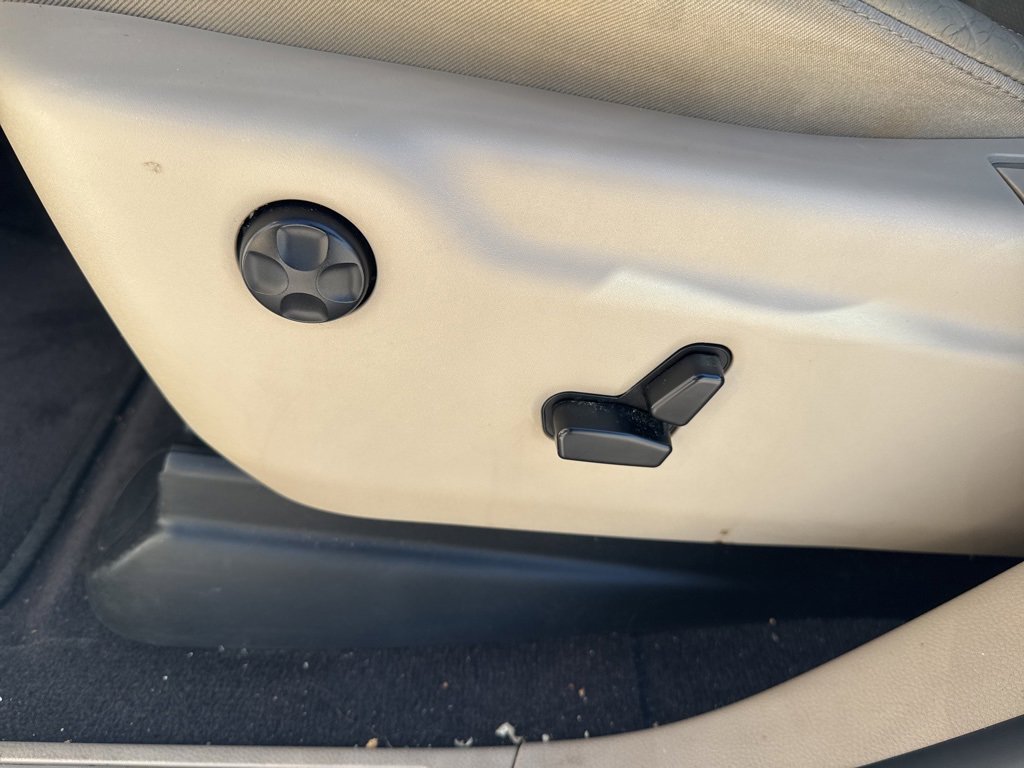 Used 2018 Jeep Grand Cherokee Limited w/ Luxury Group II image 21