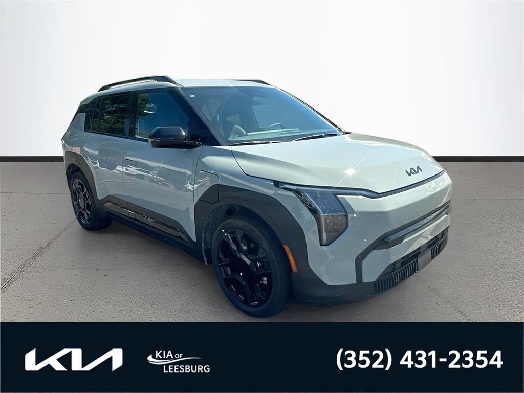 New 2027 Kia EV3 Wind FWD image 1