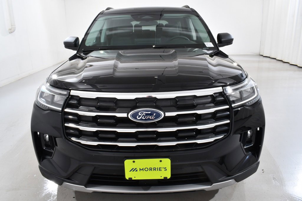 New 2025 Ford Explorer Active w/ Active Comfort Package image 3