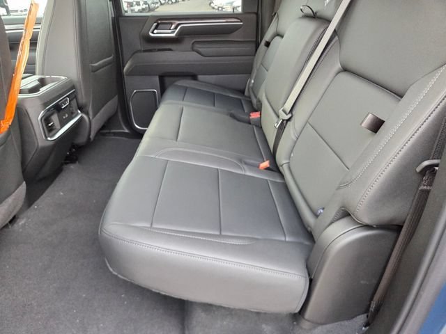 New 2026 Chevrolet Silverado 3500 LTZ w/ LTZ Convenience Package AWD/4WD image 7
