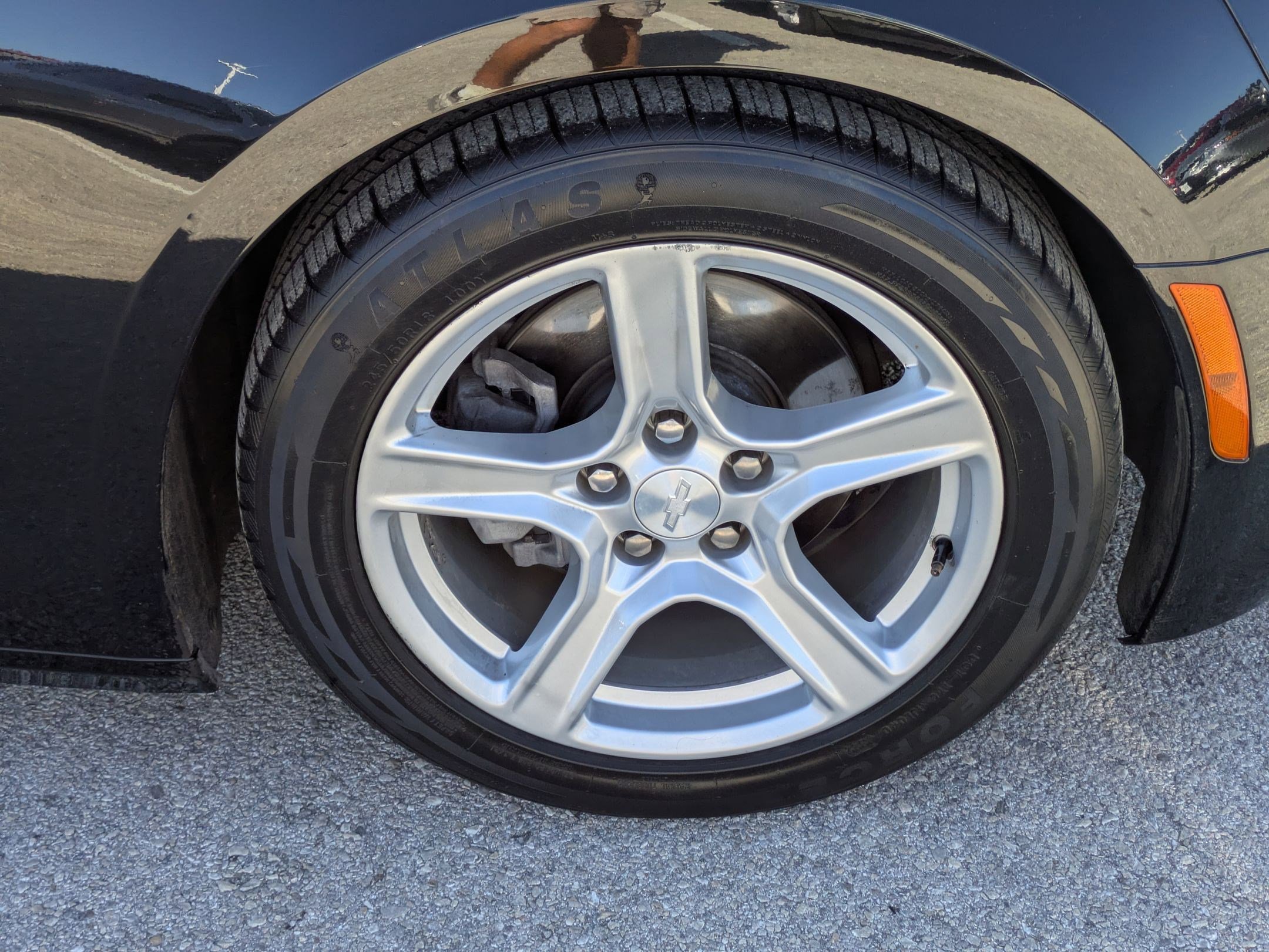 Used 2021 Chevrolet Camaro LT image 27