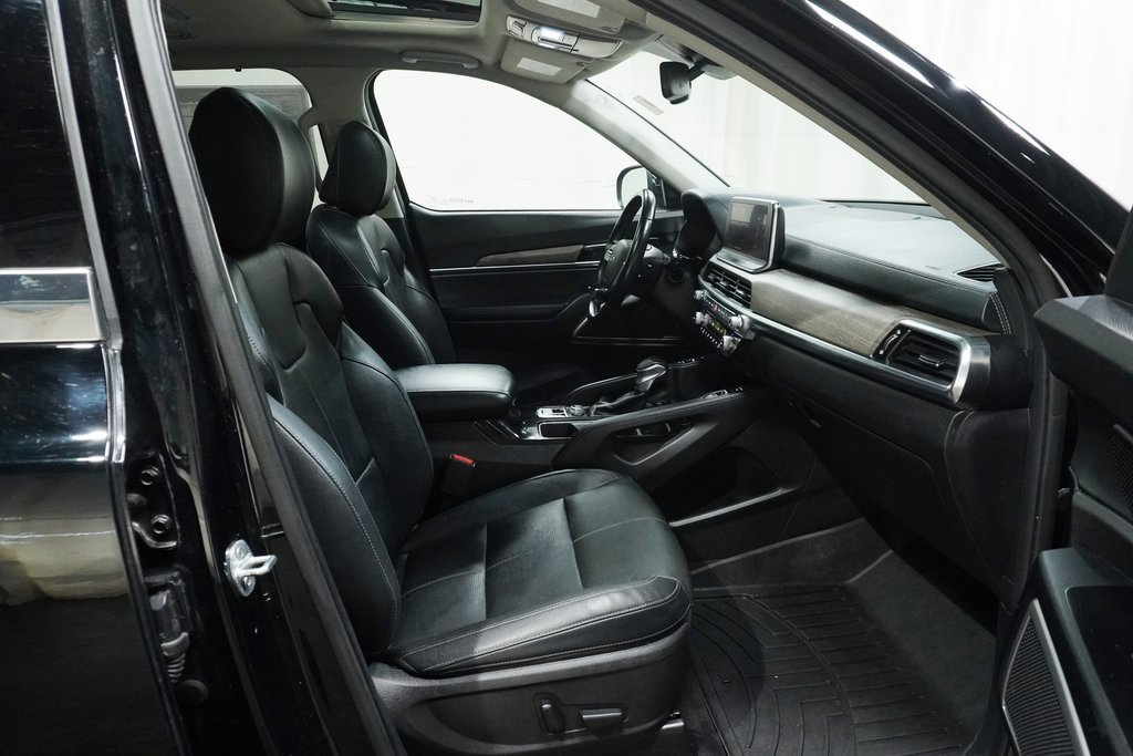 Used 2022 Kia Telluride EX w/ EX Premium Package image 14