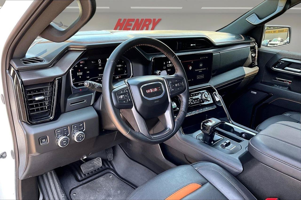 Used 2025 GMC Sierra 1500 AT4 AWD/4WD image 19