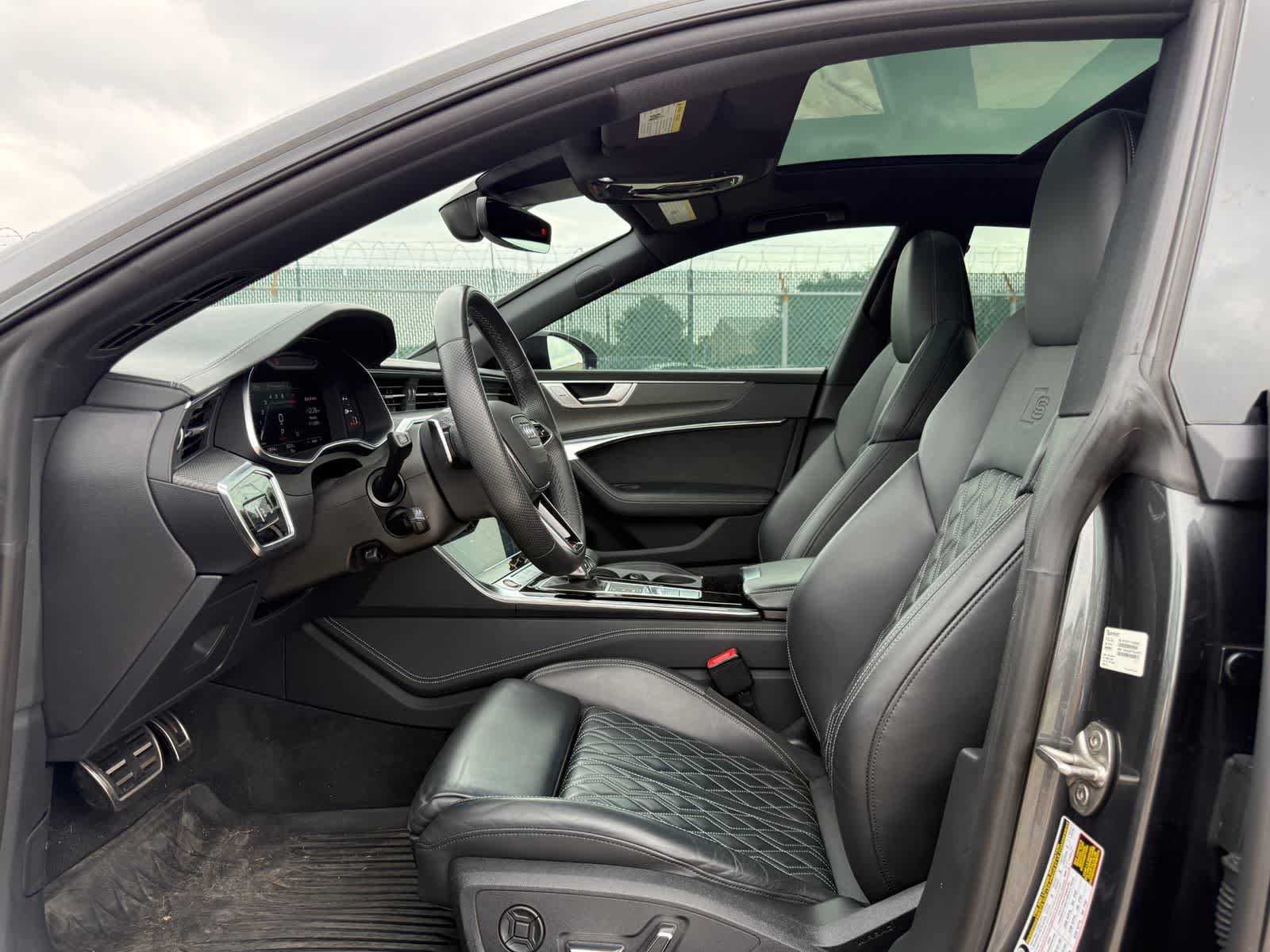 Used 2022 Audi S7 Prestige w/ Prestige Package AWD/4WD image 17