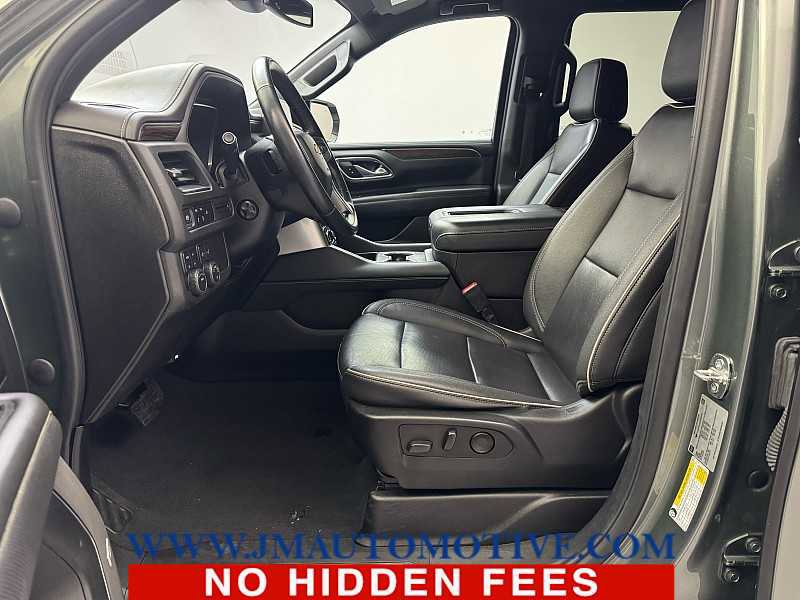 Used 2023 Chevrolet Suburban Premier AWD/4WD image 12