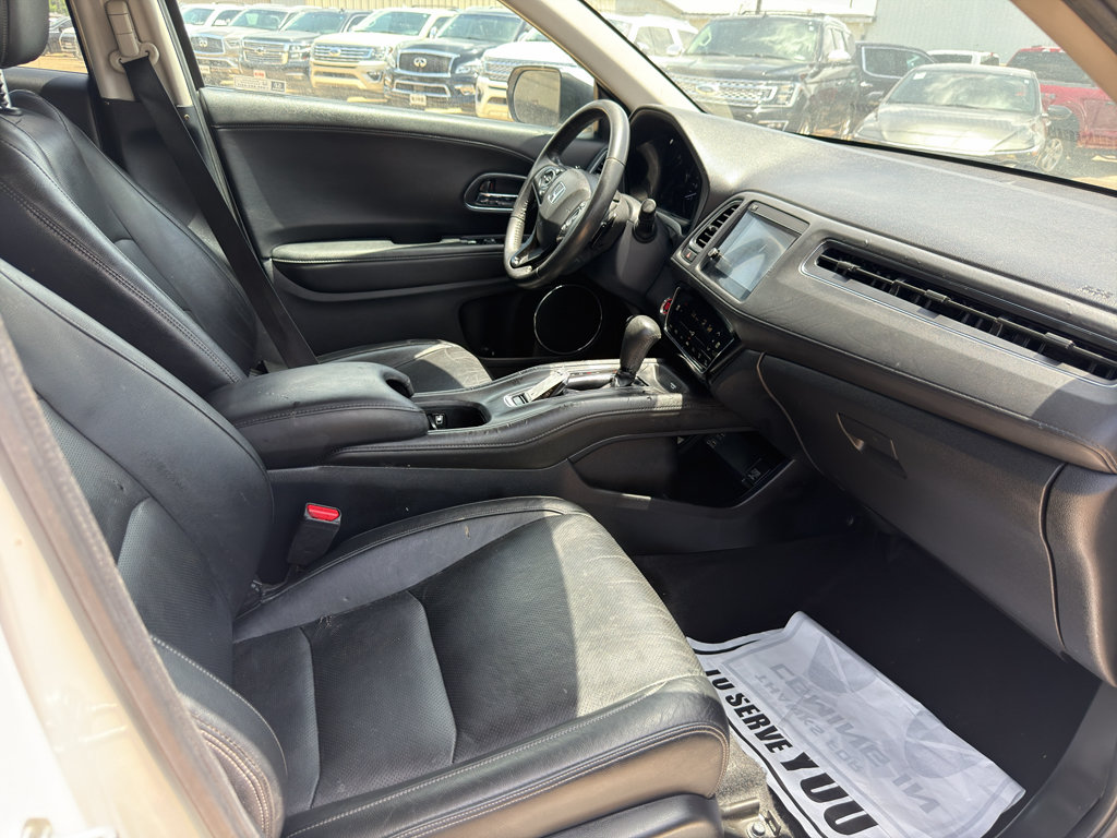 Used 2020 Honda HR-V Touring image 23
