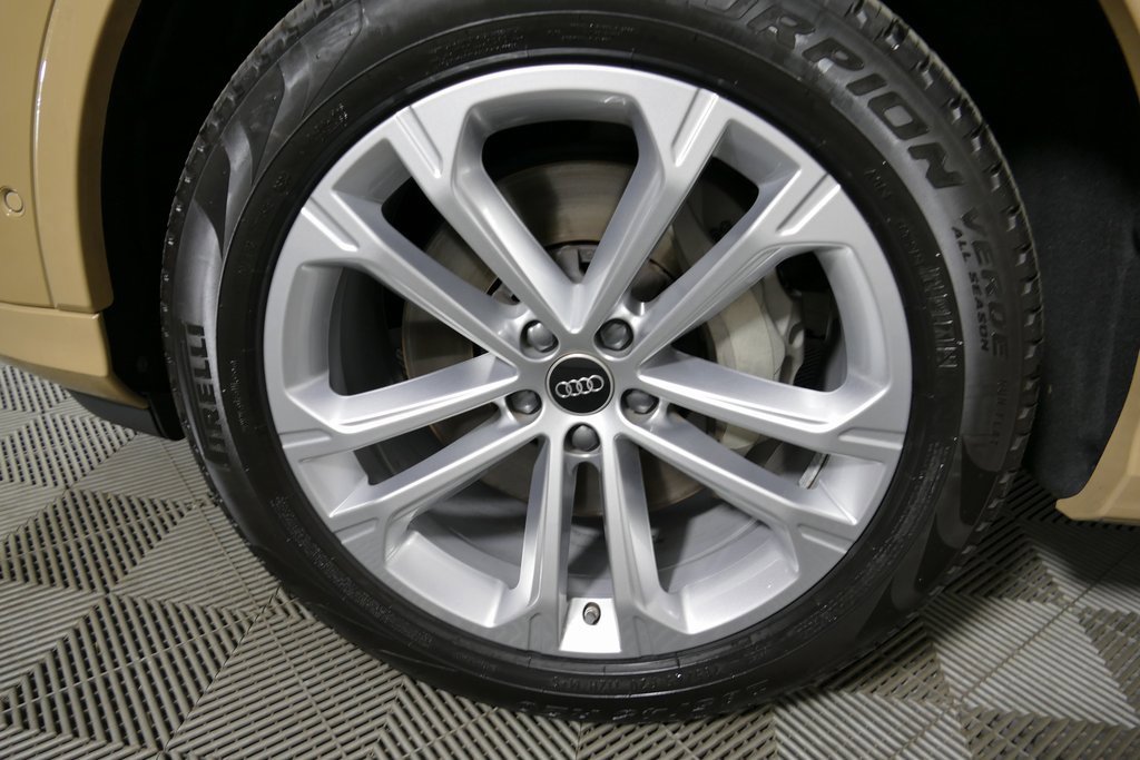 Used 2025 Audi Q7 3.0T Premium Plus image 9