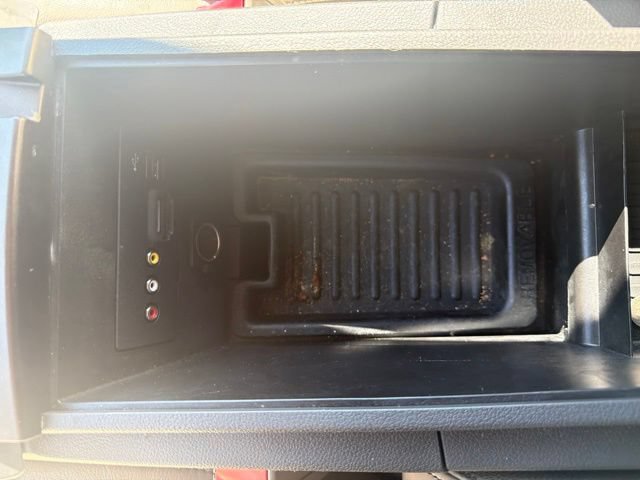 Used 2013 Ford Edge SEL FWD image 31