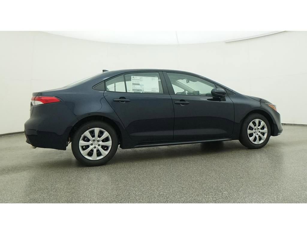 Used 2024 Toyota Corolla LE image 27