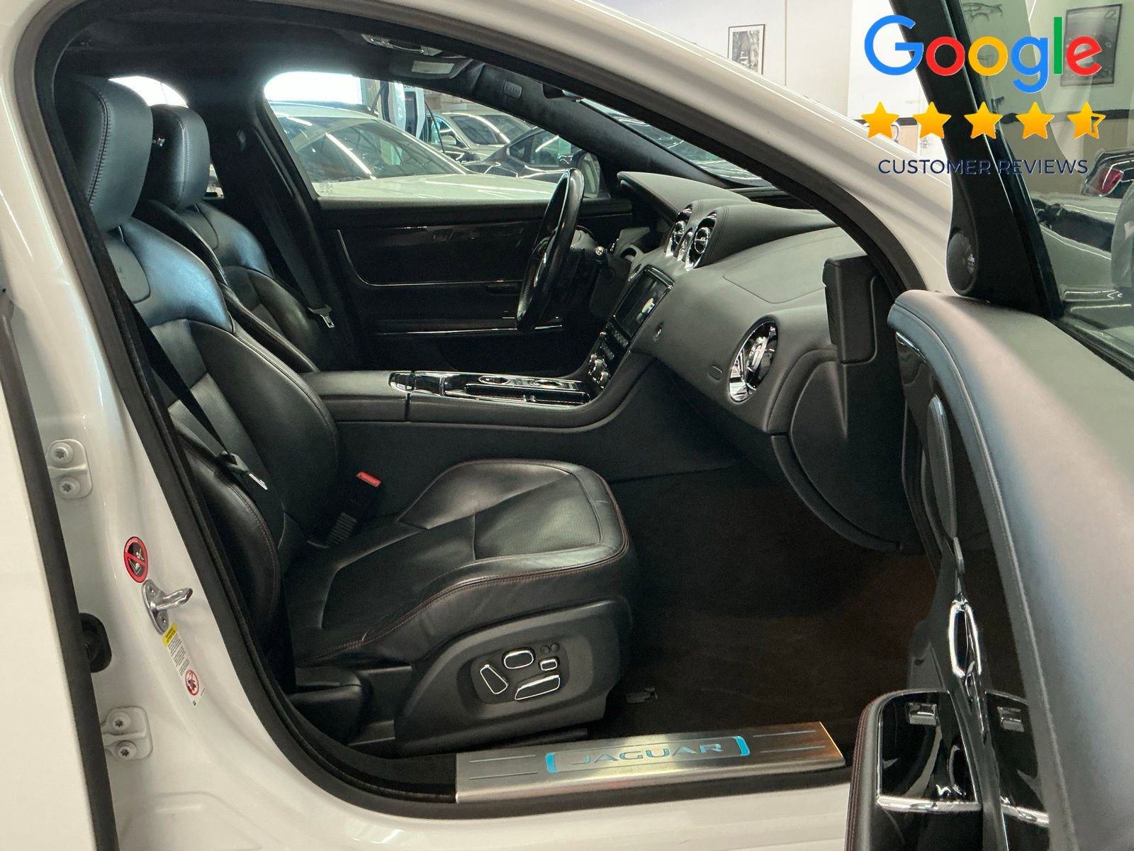 Used 2015 Jaguar XJ R LWB RWD image 12
