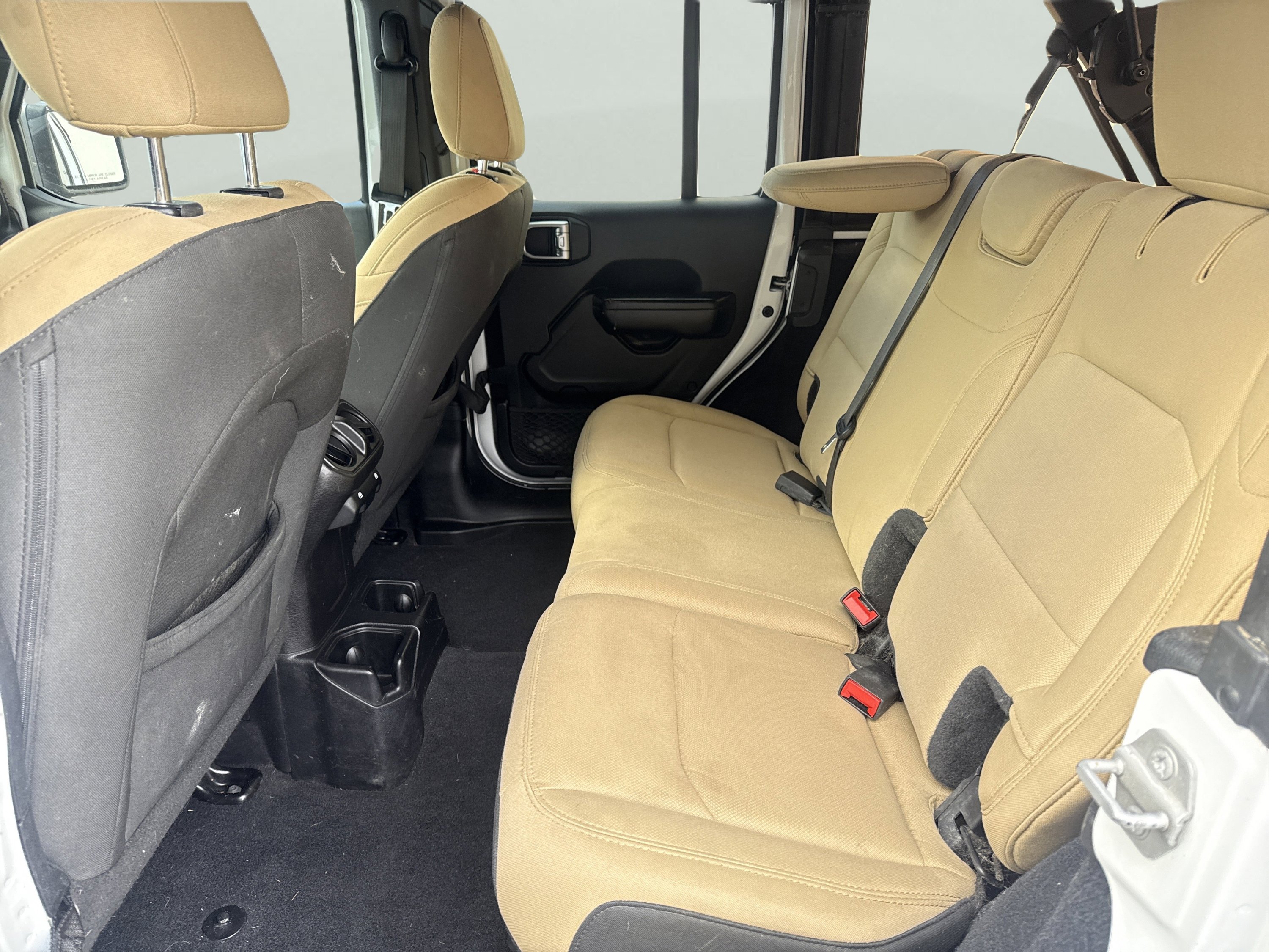 Used 2019 Jeep Wrangler Unlimited Sport S AWD/4WD image 11