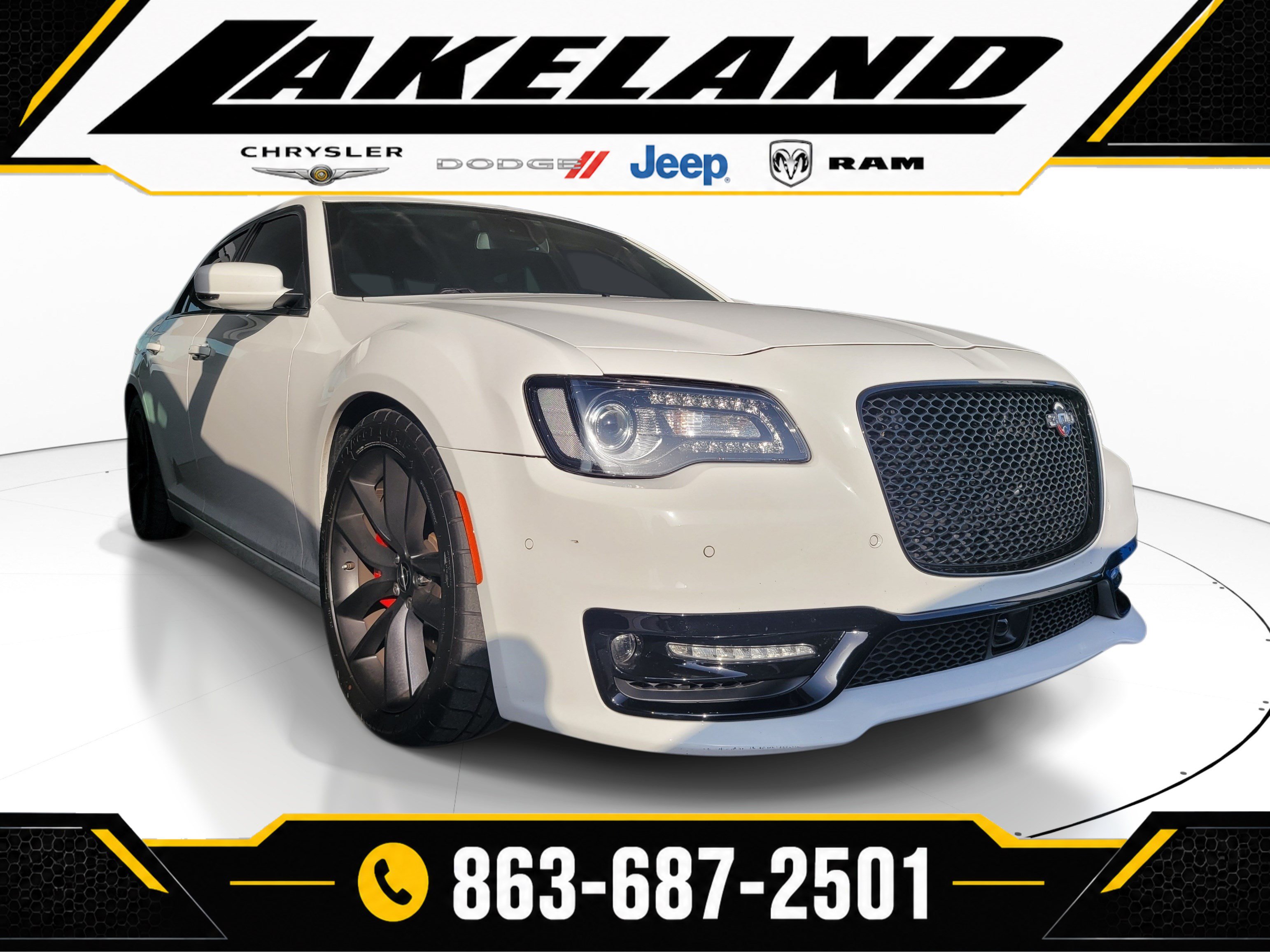 Used 2023 Chrysler 300 C